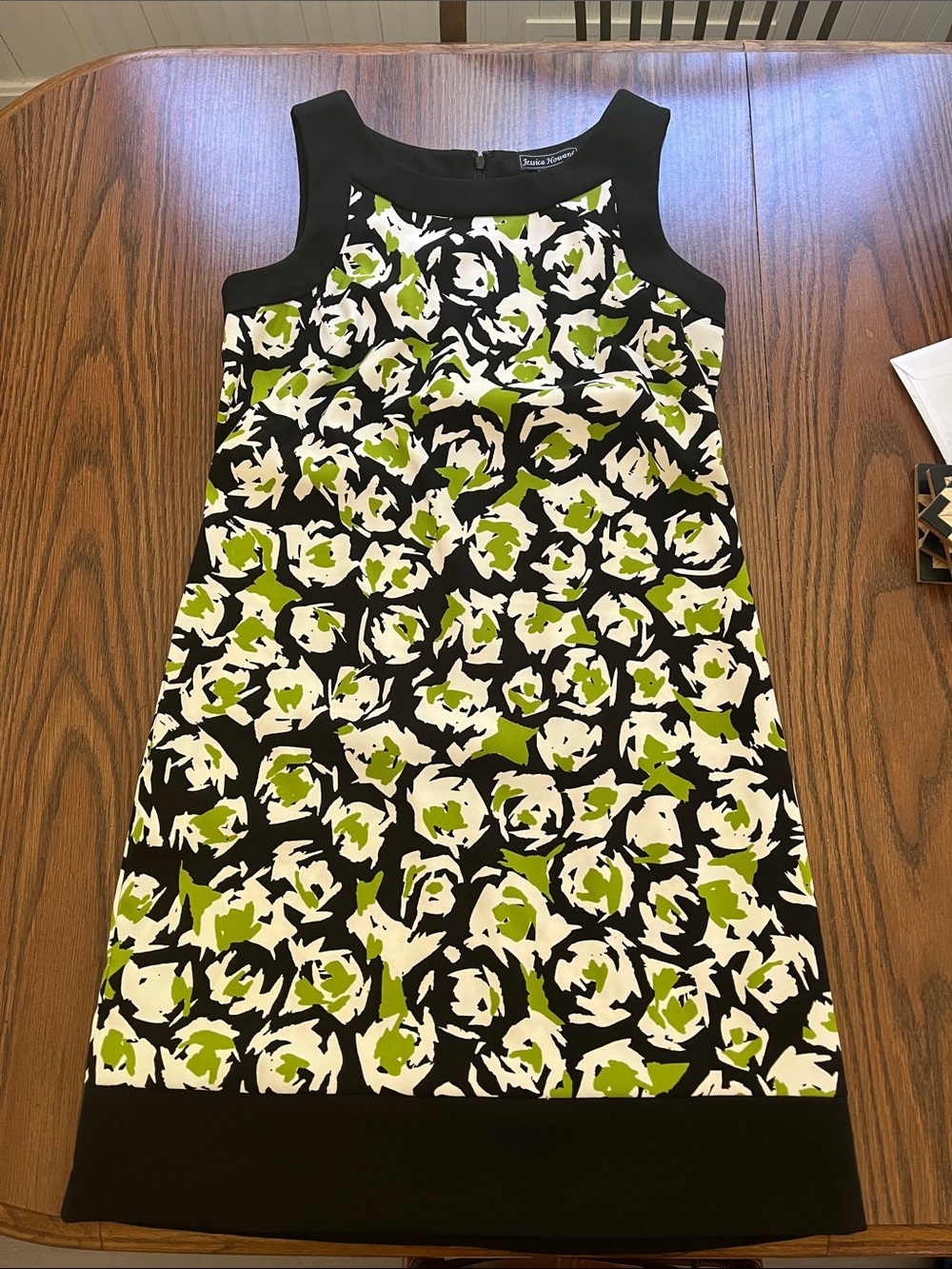Jessica Howard Black, White & Lime Floral Mini Shift Dress